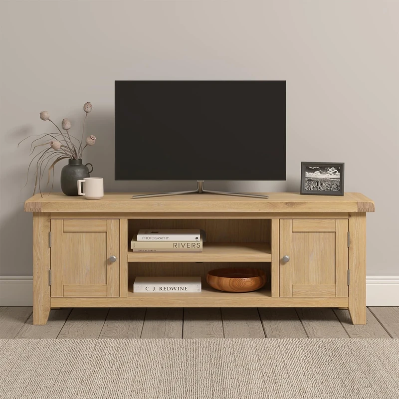 Seconique Windsor Straight Tv Unit in Natural Oak