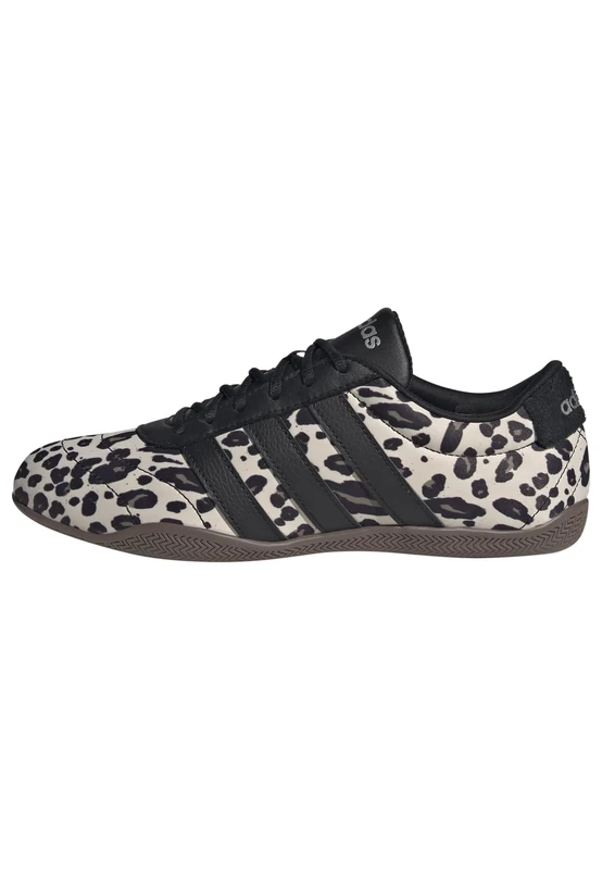 adidas Women's Grand Court Lo Shoes, Crystal Linen/core Black/Khaki Six, 8 UK