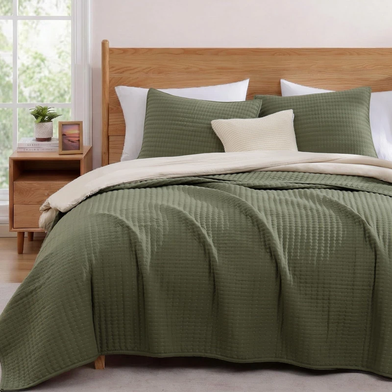 WRENSONGE Olive Green California/Oversized King Size Quilt Bedding Set