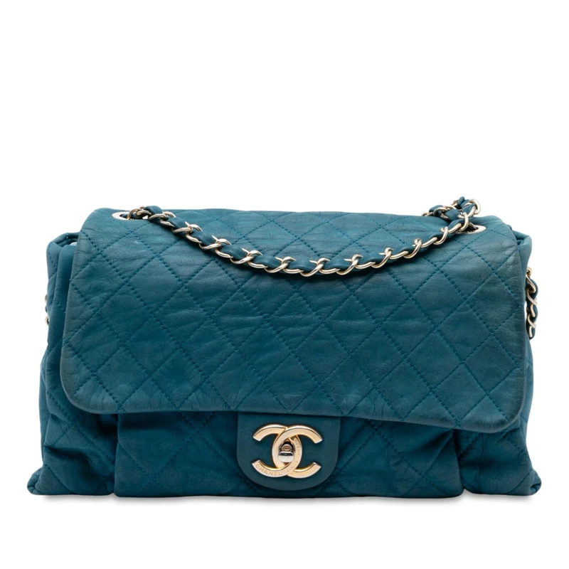 Chanel Pre-Loved Large Quilted Iridescent Calfskin Chic Quilt Flap Shoulder Bag
