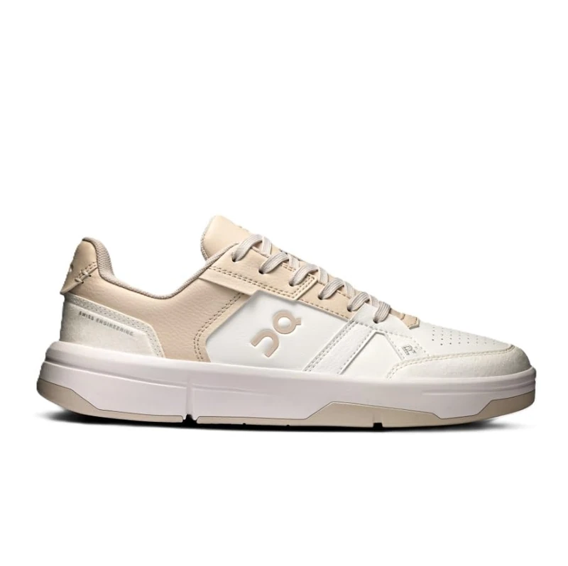 On Running The Roger Clubhouse Sneaker Pearl White