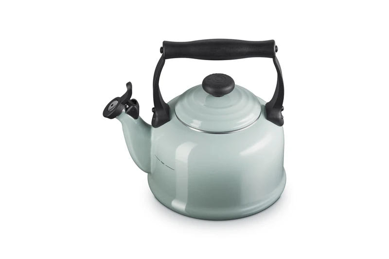 Le Creuset Traditional Stove-Top Kettle with Whistle, Suitable for All Hob Types Including Induction, Enamelled Steel, Capacity: 2.1 L, Sea Salt