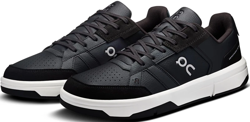 On Running The Roger Clubhouse Running Shoe Black White - Image 1