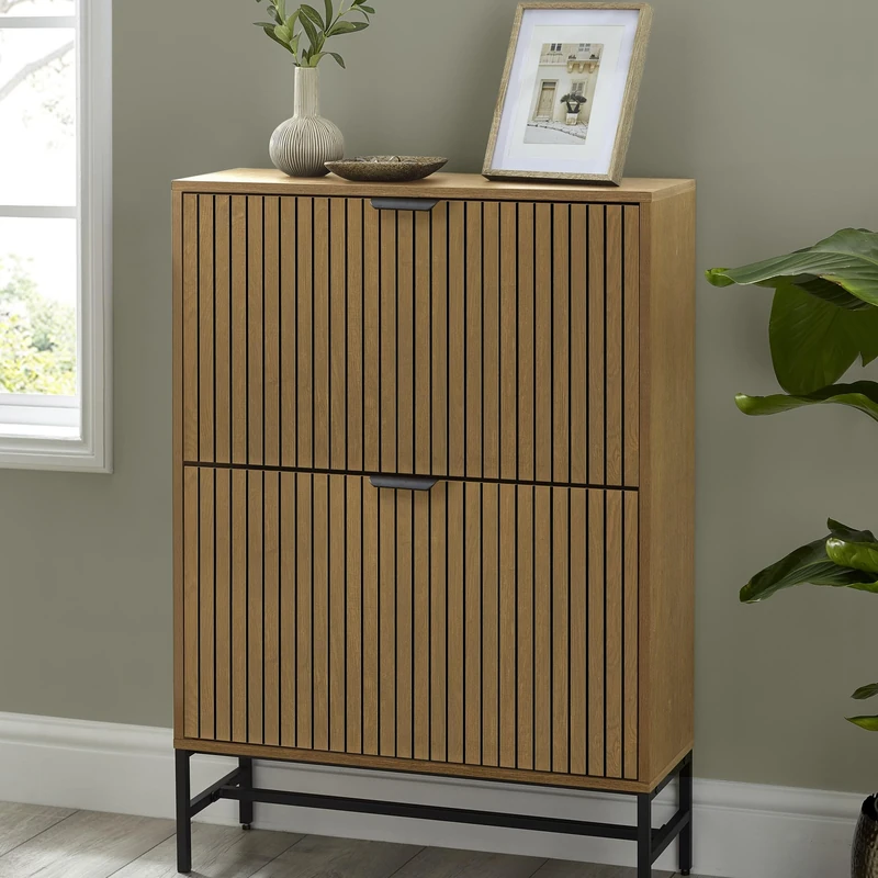 Julian Bowen Sia Shoe Cabinet - Oak Effect Storage Sideboard with 2 Flip Drawers for 12 Pairs of Shoes, Slim Wooden Shoe Organiser for Hallway and Entrance - 101 x 72 x 25cm