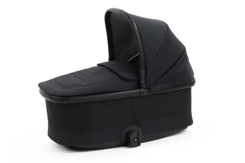 Oyster 4 Carrycot in Raven