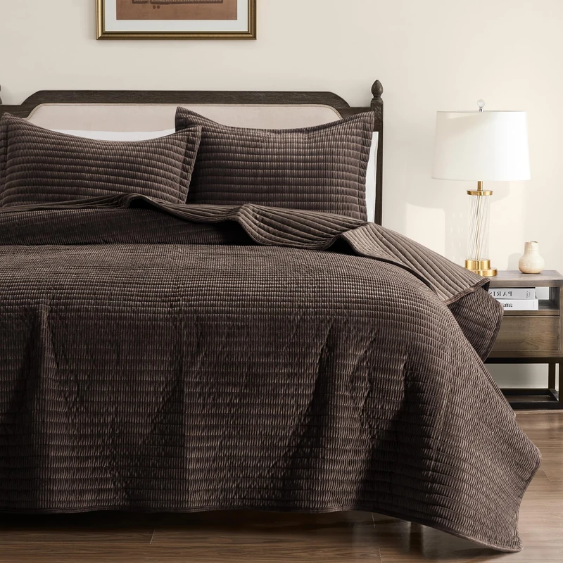 WDCOZY Velvet Queen Size Quilt Set - Chocolate Striped Soft Lightweight Bedspread, Dark Brown Neutral Ribbed Farmhouse Country Rustic Coverlet, Coffee Modern Bedding Warm Thin Comforter, 3 Pieces