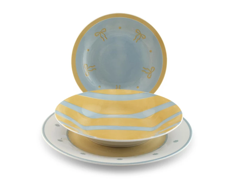 H&H Daisy 18-Piece Decorated Porcelain Dinner Set - 6 Dinner Plates 27 cm, 6 Bowls 23 cm, 6 Fruit 19 cm Wing Shape - Dishwasher and Microwave Safe - Image 1