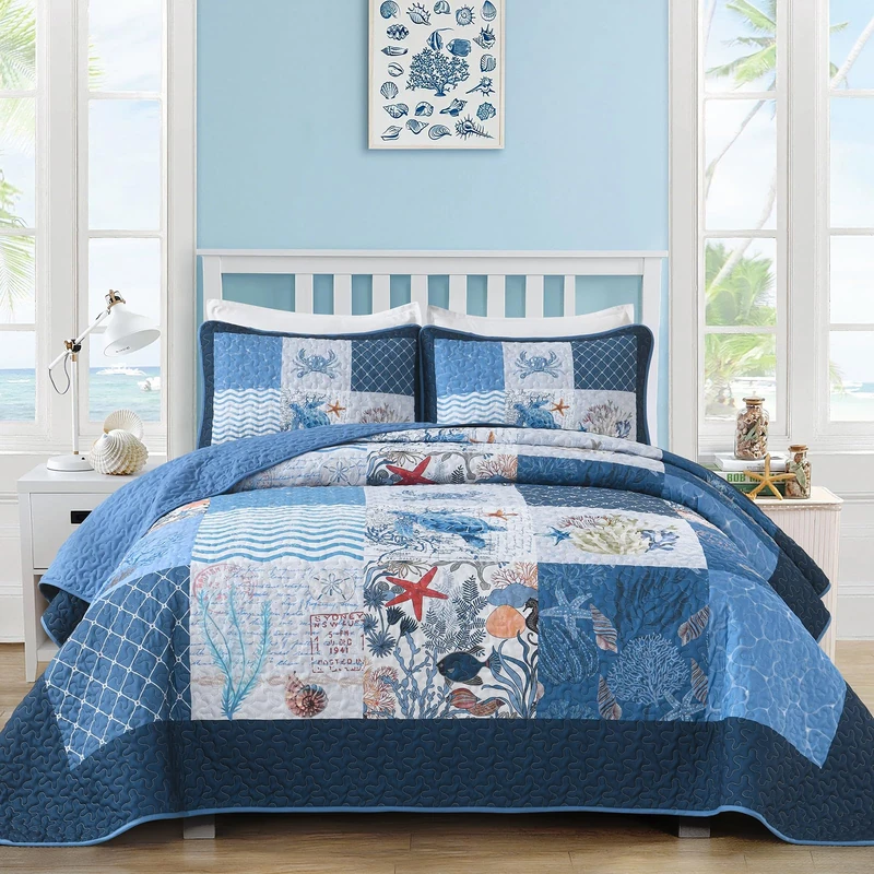 Dinjoy Coastal King Size Quilt, Blue Beach Themed Patchwork Bedspreads Bedding Set, Summer Nautical Coral Starfish Turtle Pattern Lightweight Coverlet with 2 Pillow Shams 106x90 Inch