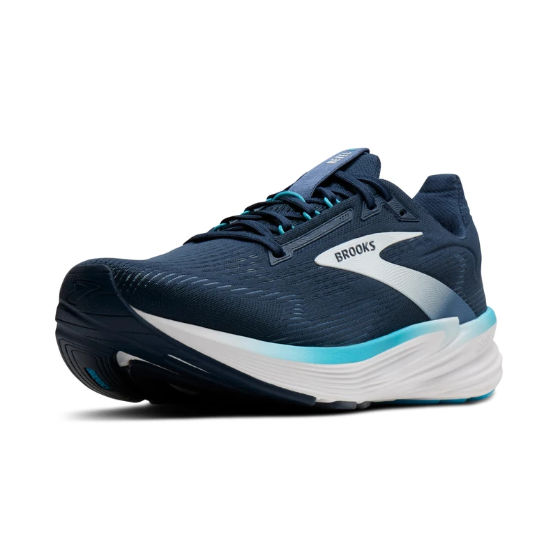 Brooks Revel 8 Sneaker - Image 1