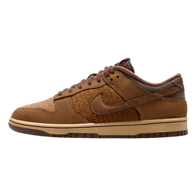 Nike Dunk Low Retro Premium Sneaker