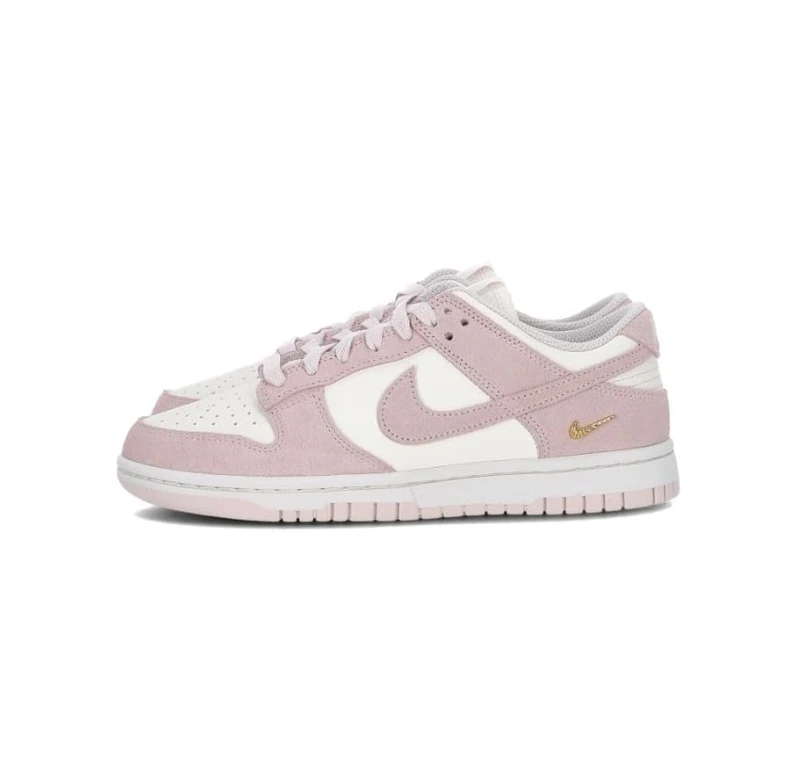 Nike Dunk Low SE Sneaker