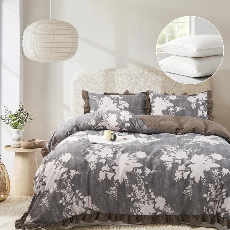 Oli Anderson 5 Piece Floral Comforter Set, Vintage Botanical Print Bedding Set, Farmhouse Lightweight Cottagecore Bed in a Bag with 1 Ruffle Flowers Comforter, 2 Pillowcases, 2 Pillows (Brown, Queen)
