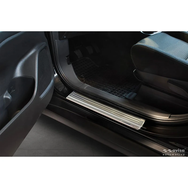 Avisa Inox door sill protectors compatible with Mitsubishi Outlander III 2012-2020 incl. PHEV & Facelift - 'Lines' - 4-pieces