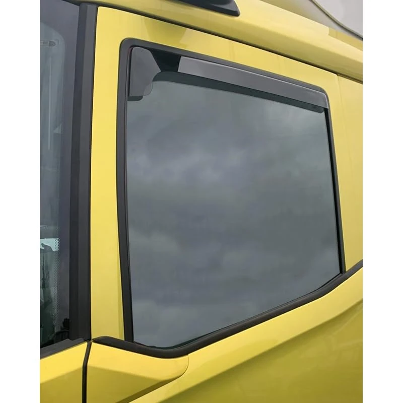 DGA Wind Deflectors compatible with DAF XF, XG, XG+, XD 2022- (2-pieces/short), Smoke