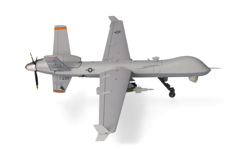 Herpa airplane model U.S. Air Force MQ-9A Reaper Block 5 – New York Air National Guard, 108th Attack Squadron, Hancock Field, on a scale of 1:72, metal miniature with pedestal, collectors edition