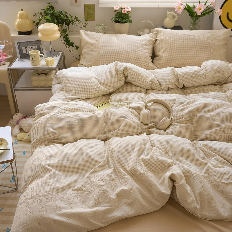 LifeTB Tan Gingham Comforter Set Queen Princess Lace Style Beige Taupe Plaid Comforter Set Soft Fluffy Grid Farmhouse Gingham Bedding Set Vintage Plaid Checkered Comforter with 2 Pillowcases