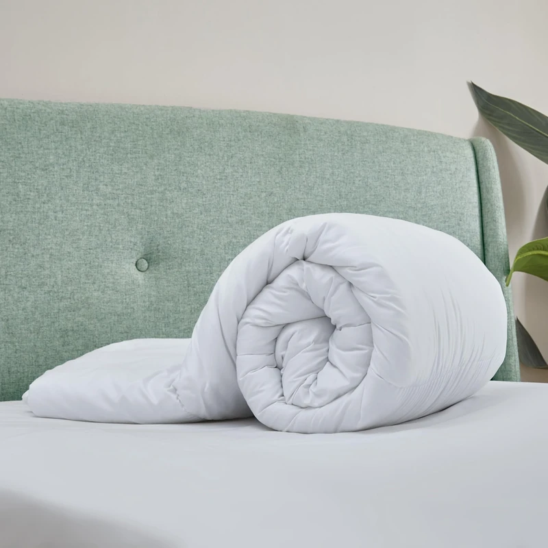 Catherine Lansfield Anti Allergy 13.5 Tog Hollowfibre Super King Duvet White