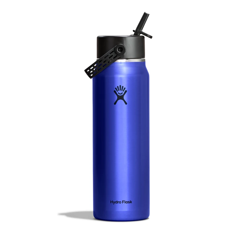 Hydro Flask – Lightweight Wide Flex Straw Cap Bottle 946 ml (32oz) – Stainless Steel, Leakproof with Strap – Insulated Cold 24 Hrs – Sapphire Blue