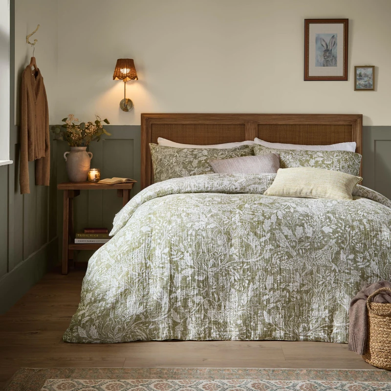 Voyage Maison Cademuir Duvet Cover Set – Woodland Toile Muslin Cotton (Sage - Single)