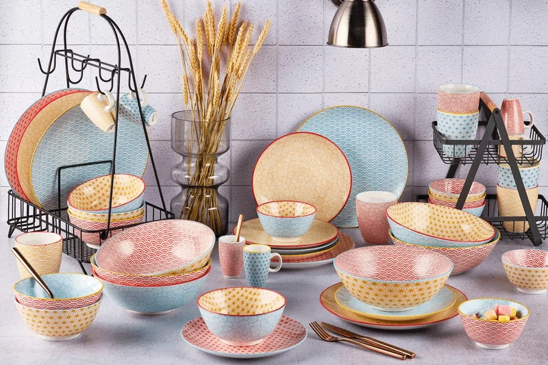 Pattern SR-COC26 Bjorn Porcelain Crockery Set 42 Pieces for 6 People Light Blue/Red/Yellow Dishwasher and Microwave Safe