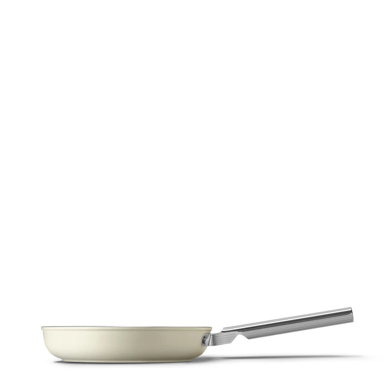 Smeg 50’s Style Non-Stick Frying Pan, Suitable for All Cooktops, Oven Proof, Dishwasher Safe, Tempered Glass Lid, Made in Italy, 20cm, Matte Cream, FPF2002CRM