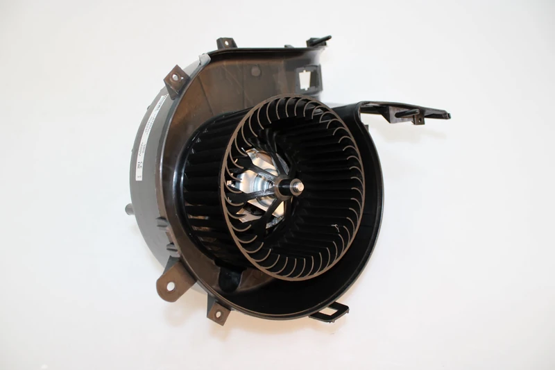 VALEO -884676-Cabin fan-Valeo Clmatization System - High performance blowers -