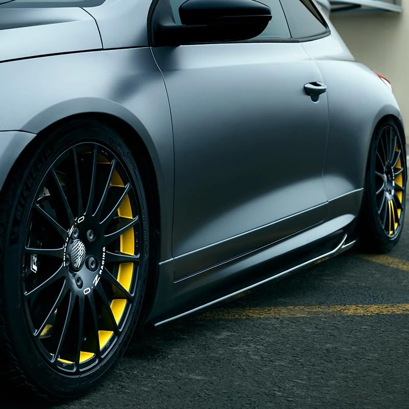 Oneway Set Side Skirts compatible with Volkswagen Scirocco R Facelift 2014-2017 - Gloss black