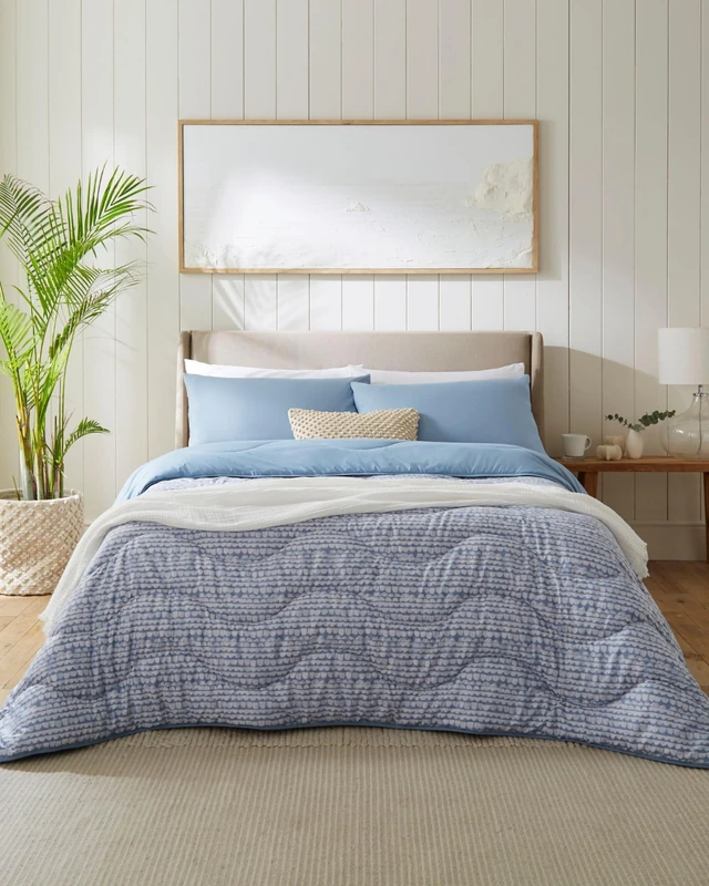 Night Lark Coverless Duvet and Pillowcase Set, Spring Summer Collection – 6 Tog Super King Coverless Duvet with Smartfil® Fibre, Machine Washable, Hypoallergenic – Coastal Calm, Super King Bed Size