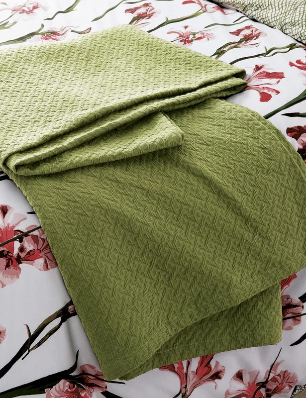 Ted Baker Diagonal T Matelasse Throw Green