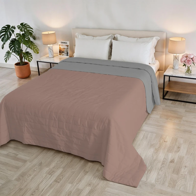 GOLIA Summer Quilt, Made in Italy, 100% Polyester – Double-Sided Bedspread with WaterWashed Effect – Lightweight Blanket with 65 g Filling – Double Bed 260 x 250 cm – Pink/Light Grey