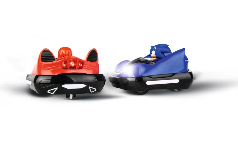 Carrera RC 2,4GHz Sonic the Hedgehog - Battle Car Set With Precise 2.4GHz Control - 1:22 Scale - Up To 5 Kmh, 18.7cm In Length, All Batteries Included, Suitable For Ages 6 Years+