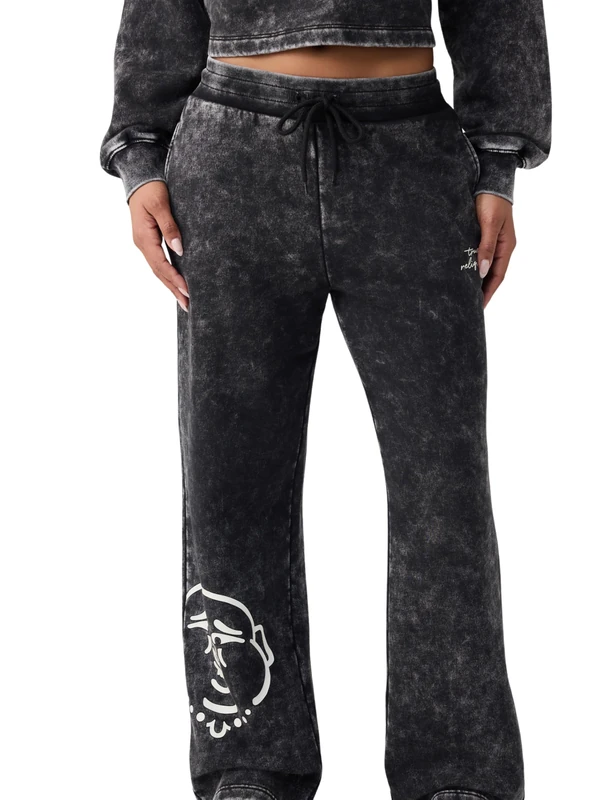 True Religion Women's Washed Straight Leg Sweatpants, Black, M