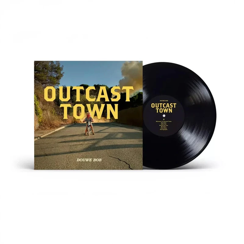 Outcast Town [VINYL]