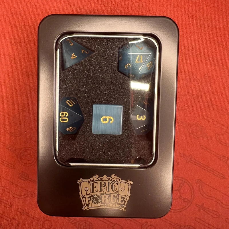 Epic Forge -Semi-precious stone dice – Set of 7 dice with metal box – Cat's eyes – Blue