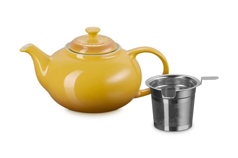 Le Creuset Stoneware Teapot with Stainless Steel Infuser, 1.3l, Nectar