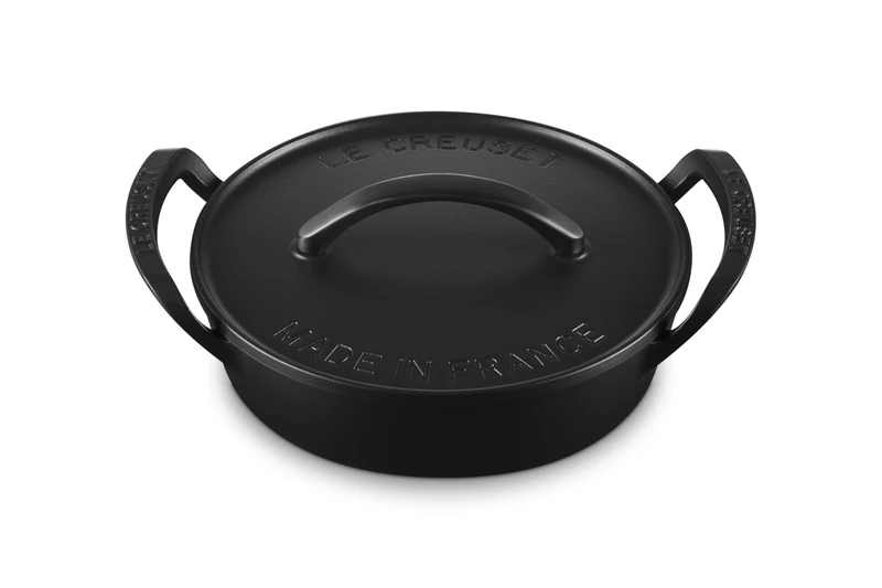 LE CREUSET Cast Iron BBQ Outdoor Shallow Casserole