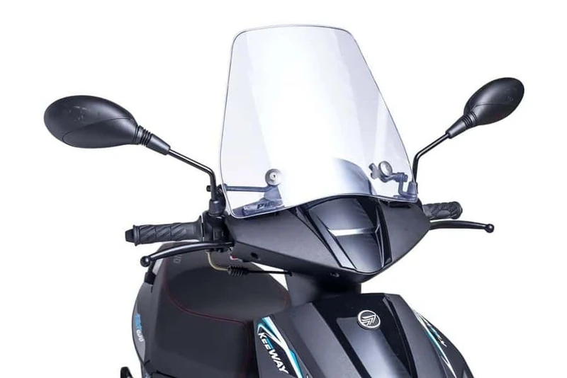 Puig 8104W Urban tall windscreen for scooter with cosmopolitan design in resistant polycarbonate with aerodynamic improvement and protection against wind and weather, Clear