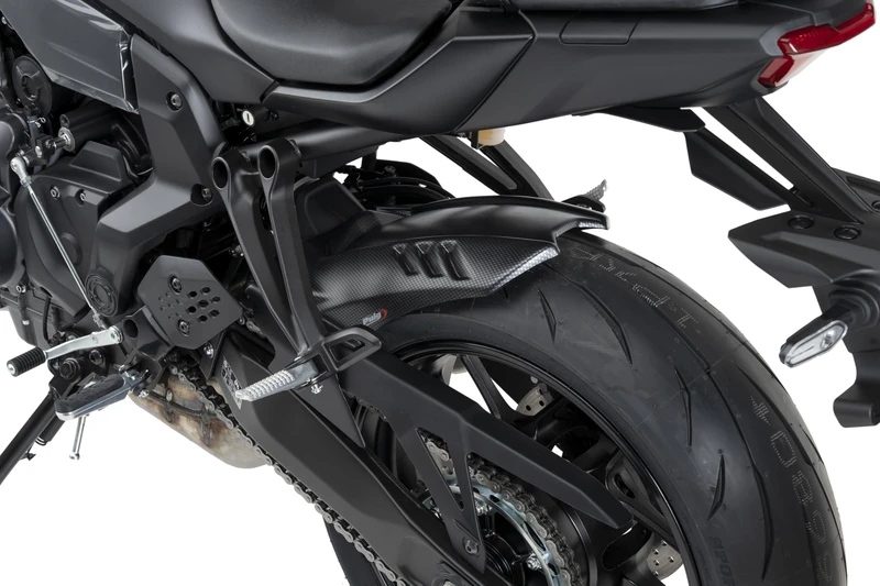 Puig 22414C Rear Fender model specific design, Carbon