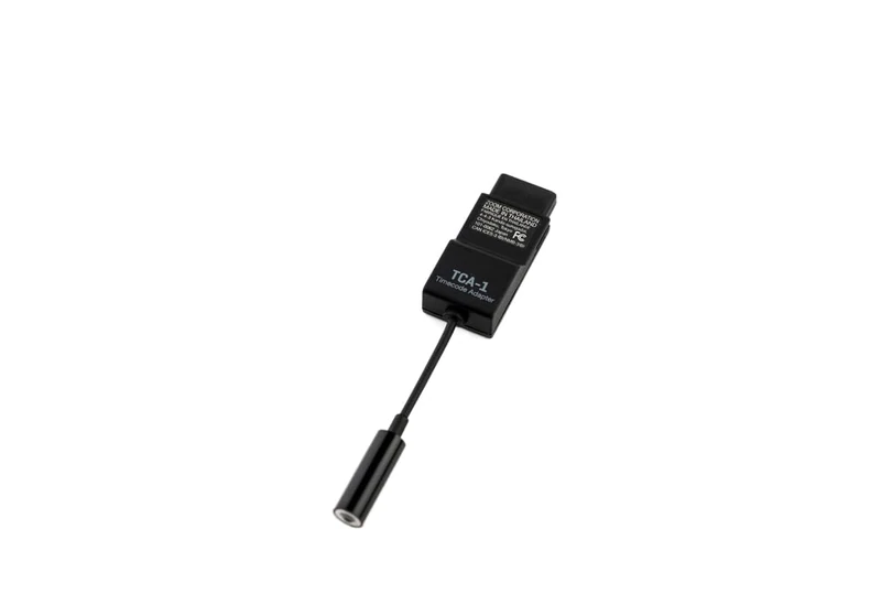 ZOOM TCA-1 Timecode Adapter, precision timecode generator for audio-video synchronisation, compatible with ZOOM recorders, black - Image 1