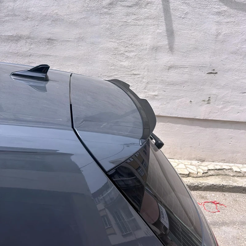Oneway Roof Spoiler (Cap) compatible with Volkswagen Golf VIII HB 3/5-doors 2020-2024 & FL 2024- excl. GTi/GTD/GTE/R/R-Line - Gloss black