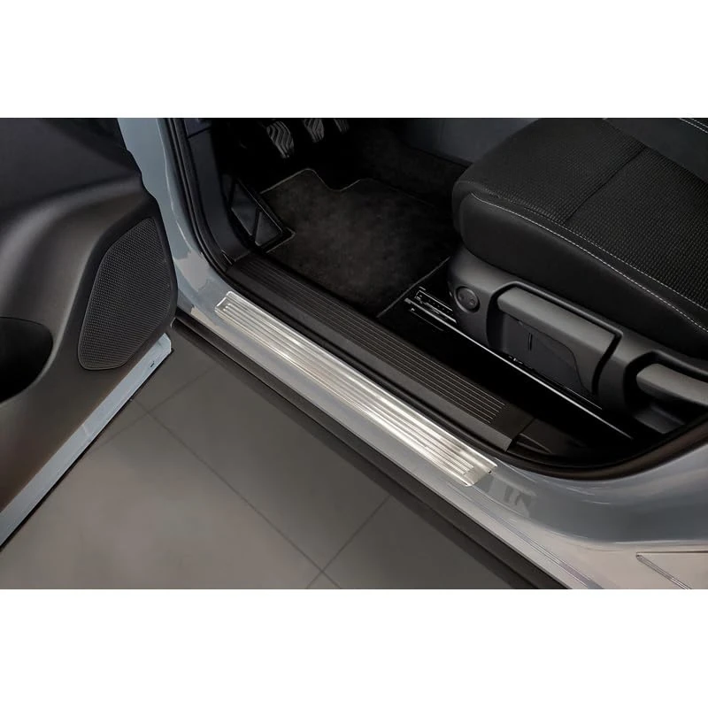 Avisa Silver Inox door sill protectors compatible with Nissan Qashqai III 2021-2024 & Facelift 2024- - 'Lines' - 4-pieces