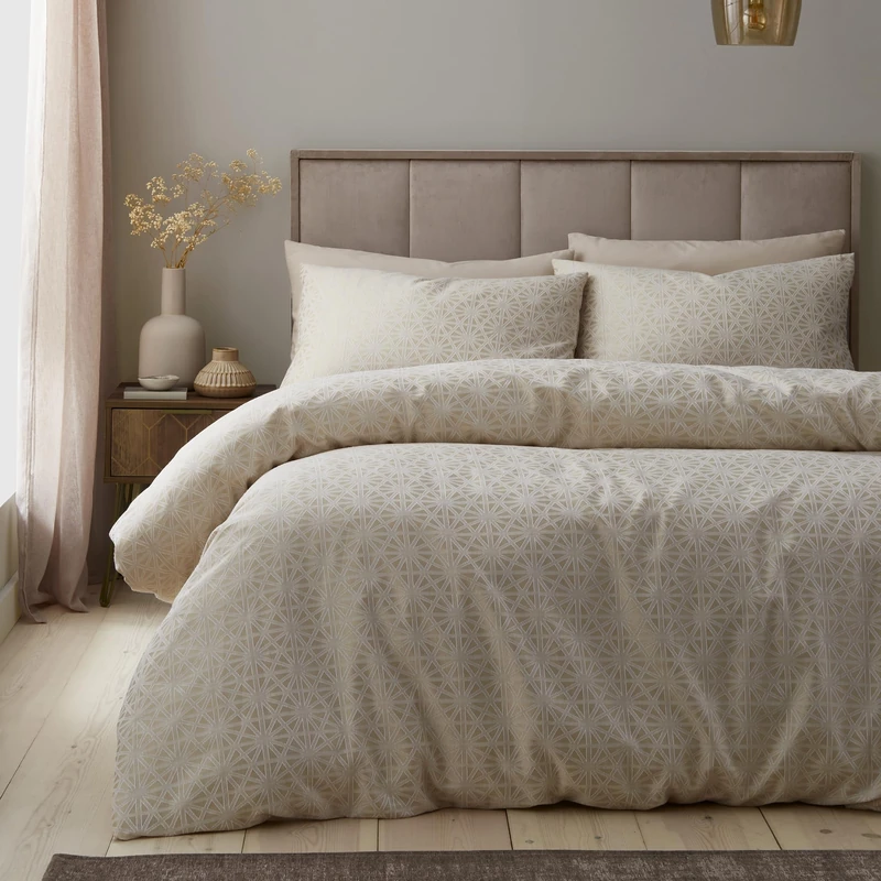 Appletree Style Geo Jacquard Natural Duvet Cover Set King – Geometric Minimalist Bedding – Jacquard 55% Polyester& 45% Cotton – Includes 1 Duvet Cover (220 x 230cm) & 2 Pillowcases - Image 1