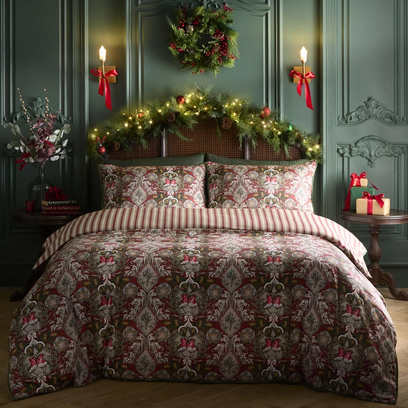 Laurence Llewelyn-Bowen Festive Robin Red Duvet Cover Set Super King – Animals Piping Trim Bedding – Breathable Cotton – Includes 1 Duvet Cover (260 x 220cm) & 2 Pillowcases – Red Animals Bedroom Set