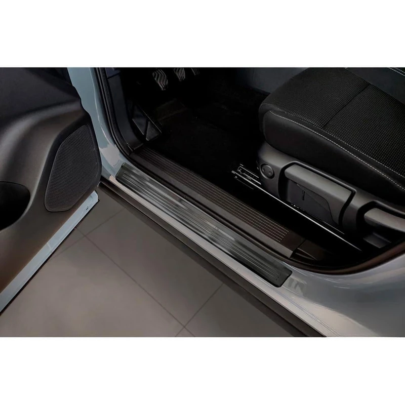 Avisa Black Stainless Steel Door sill protectors compatible with Nissan Qashqai III 2021-2024 & Facelift 2024- - 'Lines' - 4-pieces