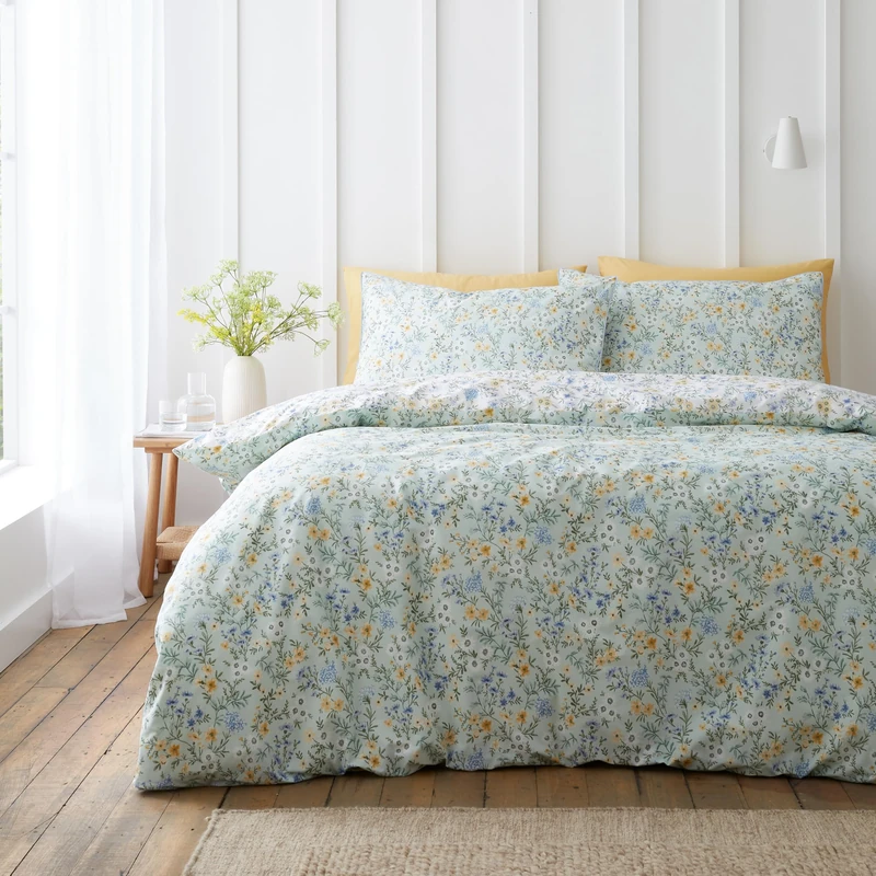 Bianca Ditsy Floral 200 Thread Count Cotton Reversible Double Duvet Cover Set with Pillowcases Green