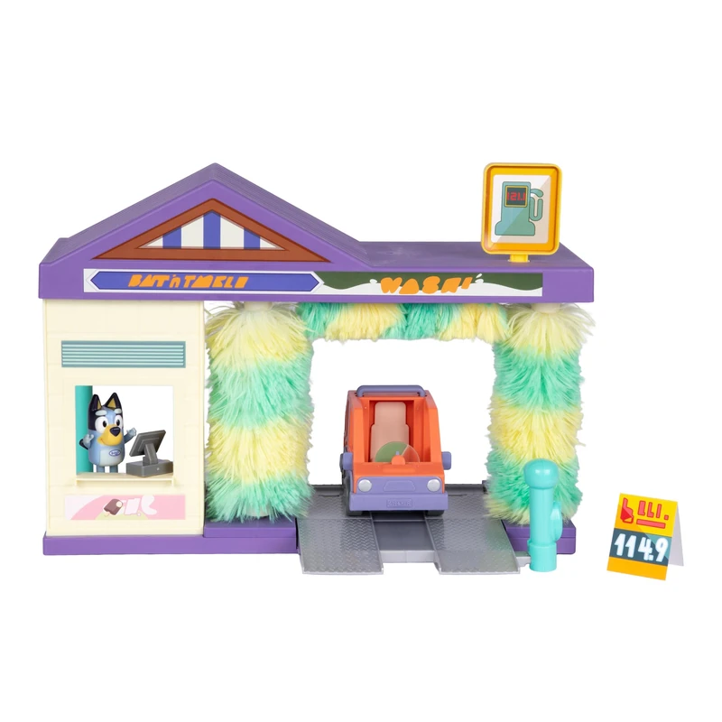 Bluey The washing tunnel set contains an exclusive figure; twist the brushes, fill the petrol tank and recreate the adventure of the furry monster. Interactive toys for children