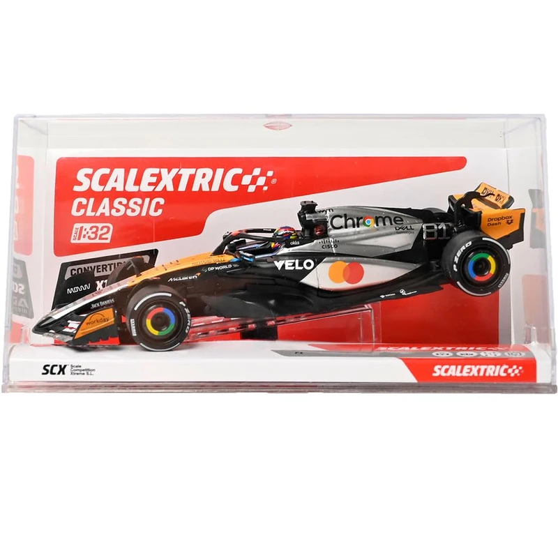 SCALEXTRIC - Classic Racing Vehicle - Slot Car - Scale 1:32 (Silver FORMULA)