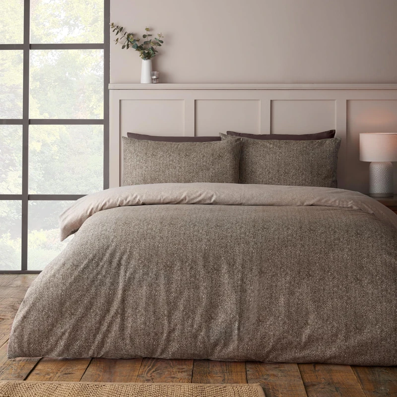 Catherine Lansfield Brushed Herringbone King Duvet Cover Set Chocolate - Image 1