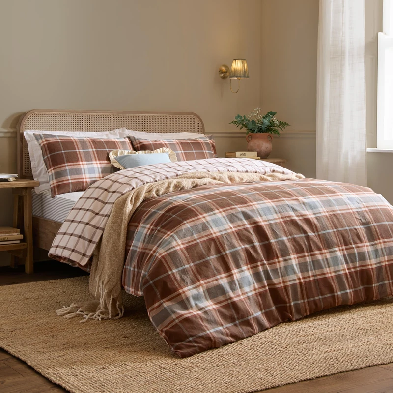 furn. Wylder Braemar Check Duvet Cover Set (Chocolate/Blue - King)