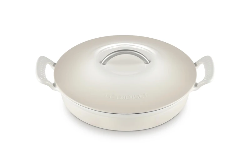 Le Creuset Cast Iron Modern Heritage Shallow Casserole